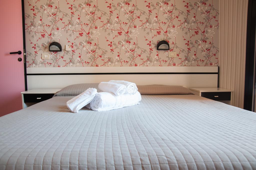 Hotel Eden Viserbella di Rimini المظهر الخارجي الصورة