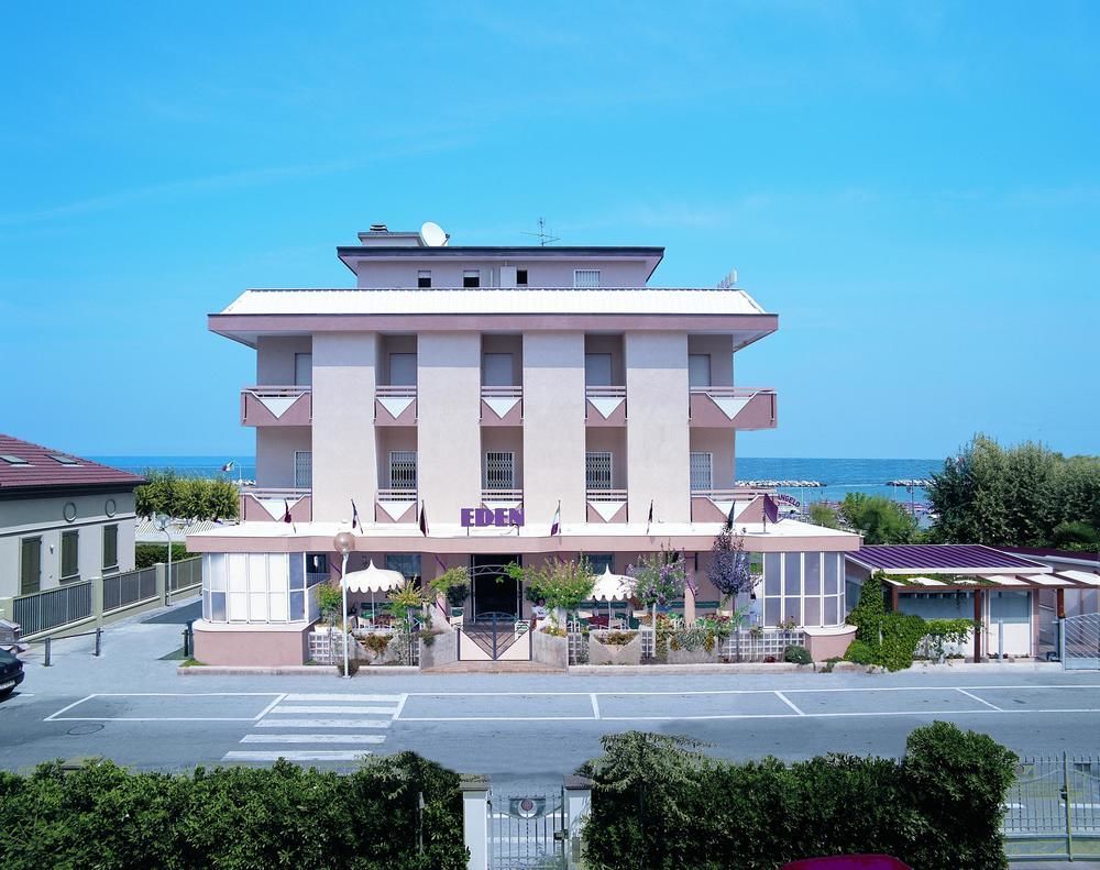 Hotel Eden Viserbella di Rimini المظهر الخارجي الصورة