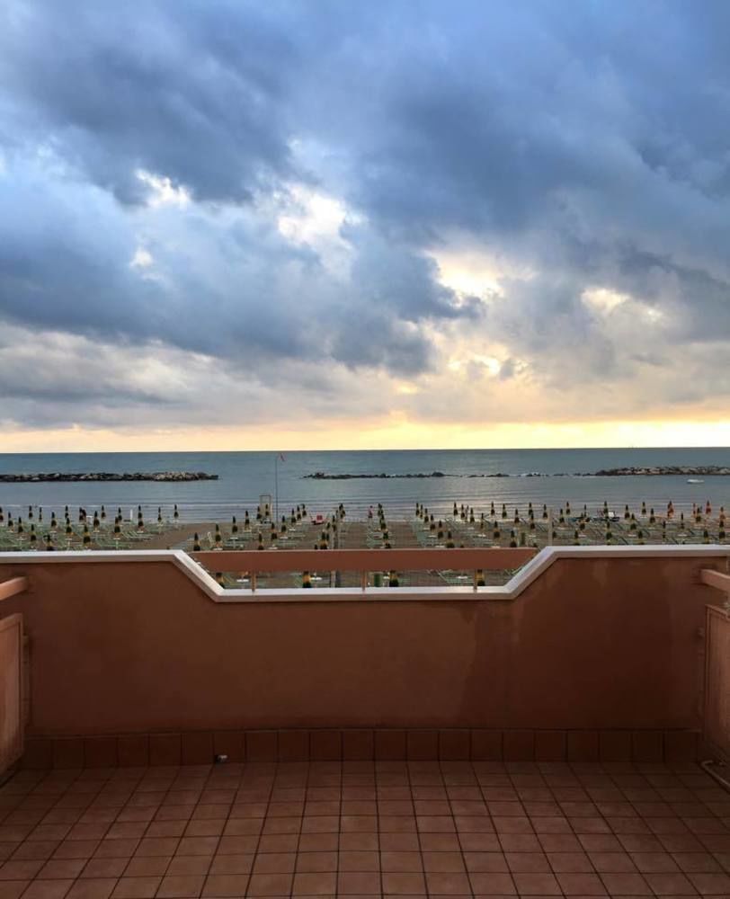 Hotel Eden Viserbella di Rimini المظهر الخارجي الصورة